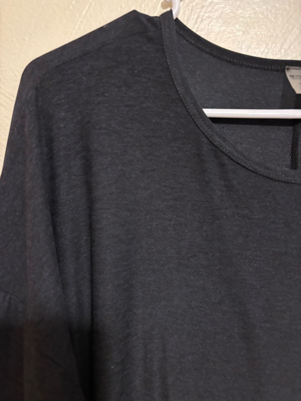 Beyond Yoga Black Long Sleeve Tie Back Top XL Made USA Athleisure - Picture 7 of 9